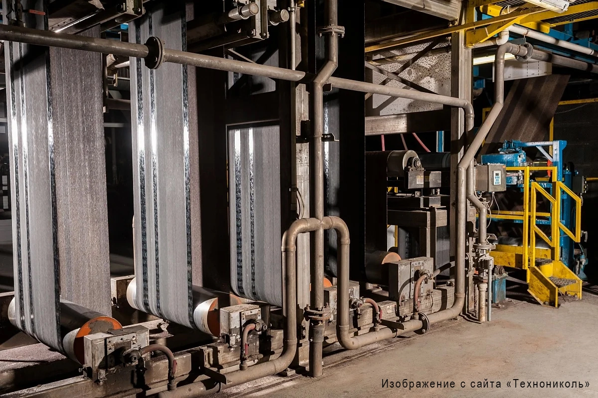 Нанесение клеевой полосы