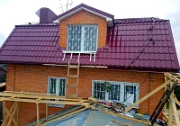 Готовая кровля из металлочерепицы Grand Line Classic GL Satin RAL 3005