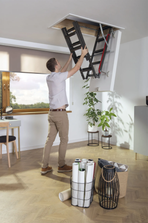 Чердачная люк-лестница Fakro LMT супертеплоизоляционная   фото