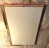 Люк чердачной лестницы Fakro LWT Thermo 70x120 в закрытом виде