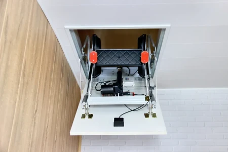 Чердачная люк-лестница Fakro LCS-E (CH)   фото