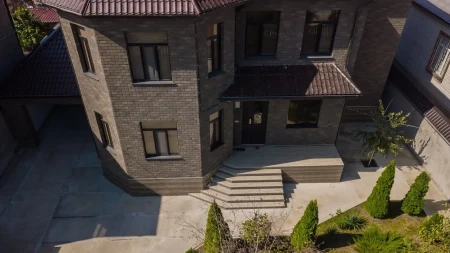 (Песчаный кирпич)