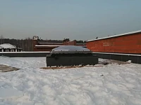 Купольное зенитное окно Fakro DXC-C P2 100х150 на плоской кровле, общий вид