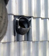 Проходной элемент Vilpe смонтированный в металлочерепицу