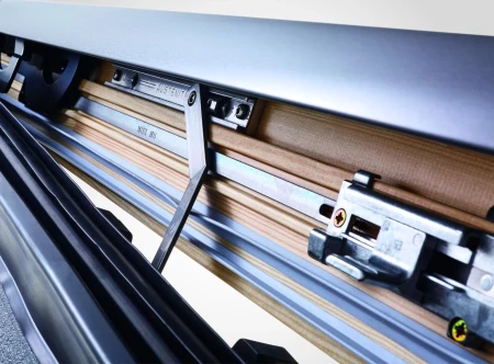 Мансардное окно Roto Designo R89 H200   фото Мансардное окно Roto Designo R89 H200   фото