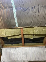 Утепление и пароизоляция вокруг рамы мансардного окна Fakro