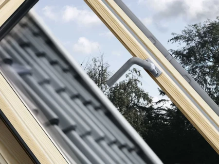 Распашное окно Velux GXL 3070   фото