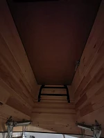 Вид внутри короба лестницы Fakro LST 70х120 со сложенными секциями