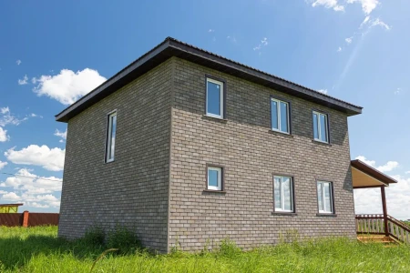 (Серо-бежевый кирпич)