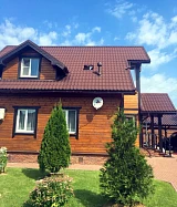 Загородный дом с мансардным окном Fakro FTS-V U4 94x118, общий вид