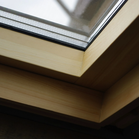 Мансардное окно ВиЛайт без октрывания с окладом   фото