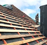 Монтаж обрешетки и мембраны Eurovent под металлочерепицу Ламонтерра