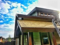 Монтаж гибкой черепицы Shinglas, работа на высоте