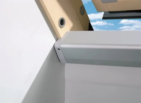 Мансардное окно Fakro LUX FTP-V U3 WiFi   фото