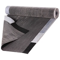 Рулон подкладочного ковра серого цвета с развёрнутым краем