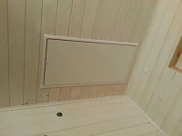 Установленный люк Fakro LWK Komfort 70x140 в потолке