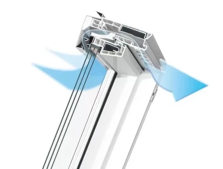 Мансардное окно Fakro PTP-V U4   фото