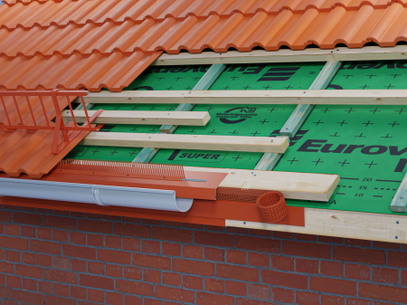 Решетка свеса Eurovent EAVES GRATE 100x5000 мм   фото