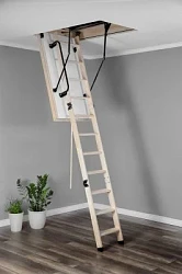 Чердачная люк-лестница Oman складная 3-х секционная Polar Чердачная люк-лестница Oman складная 3-х секционная Polar