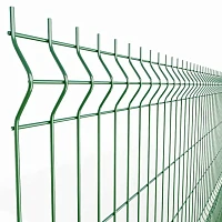 Панель 3D сетки зелёного цвета с характерными V-образными изгибами