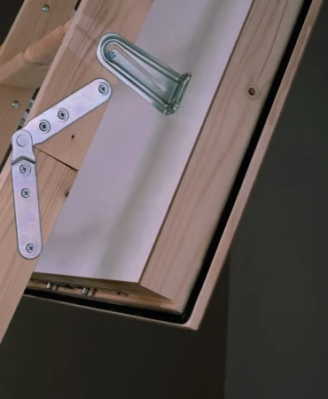 Чердачная люк-лестница Minka Polar 60   фото Чердачная люк-лестница Minka Polar 60   фото